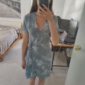 Aritzia Babaton Wallace Dress